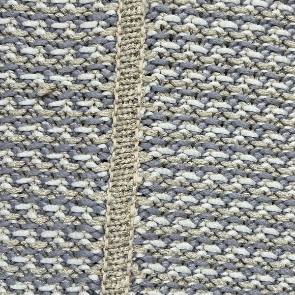 RAMY BROOK, OVER SIZED PLUNGING VNECK THICK SWEATER. SIZE XS-TALL FALL WINTER - Picture 4 of 10